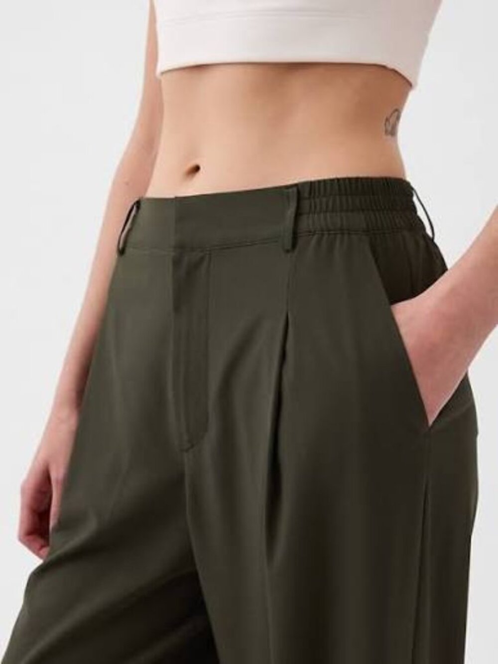 Gap Fit olive green wide leg High Rise Runaround Trouser - Tall sizing